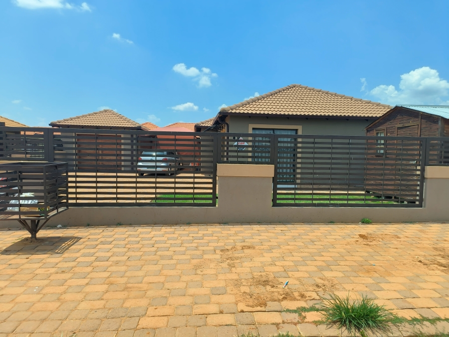 3 Bedroom Property for Sale in Ellaton North West